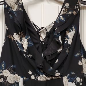 Beautiful Torrid Sleeveless Floral Short Dress